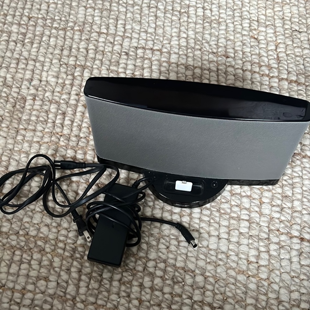 Bose sound dock series ii